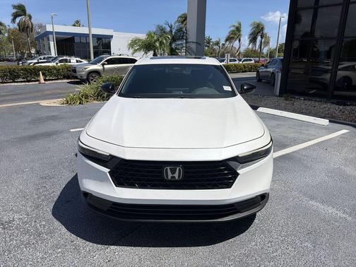 Platinum White Pearl 2023 Honda Accord Hybrid Sport