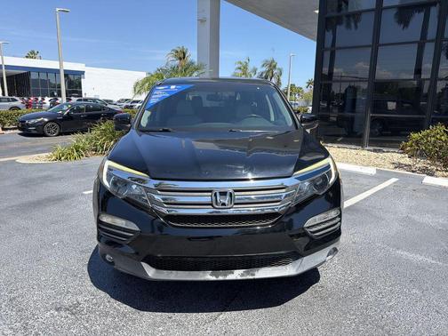 Crystal Black Pearl 2016 Honda Pilot EX-L