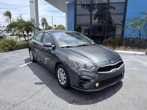 Gravity Grey 2019 Kia Forte FE