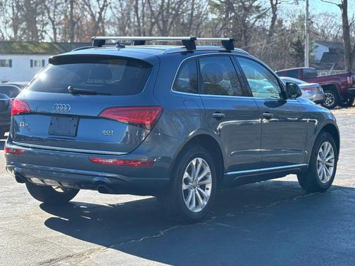 Blue 2016 Audi Q5 2.0T Premium Plus