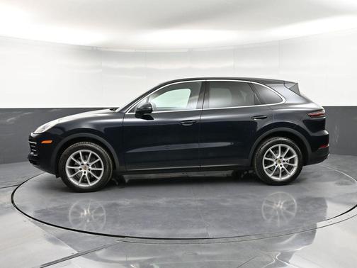 2020 Porsche Cayenne Base