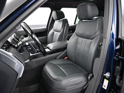 2023 Land Rover Range Rover P530 SE