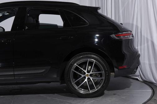 2024 Porsche Macan