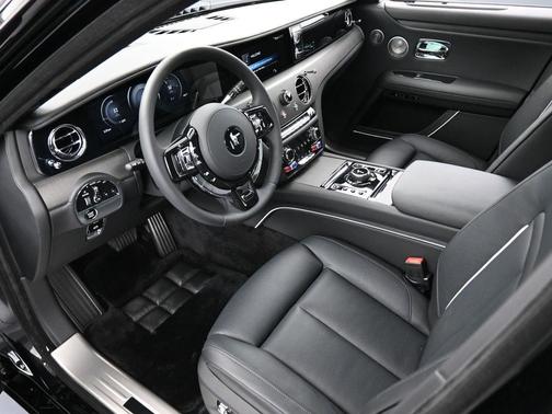2026 Rolls-Royce Ghost 