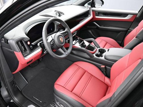 2026 Porsche Cayenne AWD