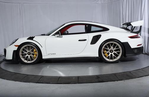 2018 Porsche 911 GT2 RS