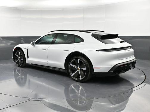 2023 Porsche Taycan Turbo S