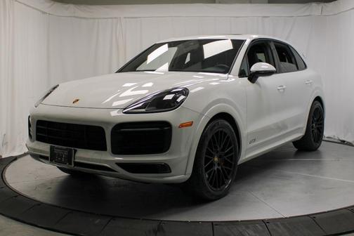 2021 Porsche Cayenne GTS