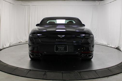 Titanium Gray 2025 Bentley Continental GT Speed