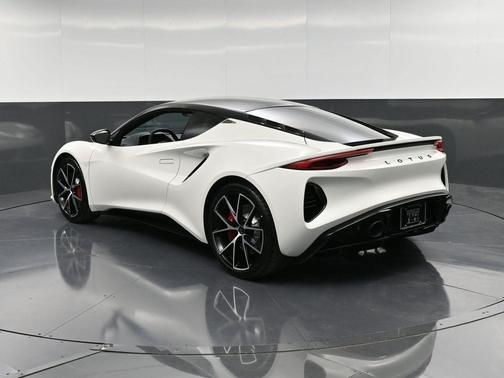 2025 Lotus Emira V6