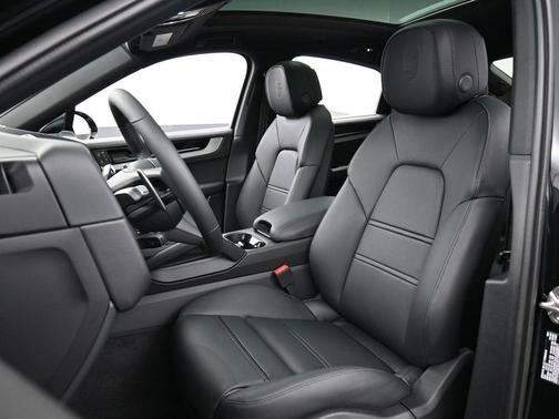 2026 Porsche Cayenne S Coupe AWD