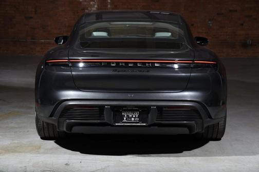 2020 Porsche Taycan Turbo S