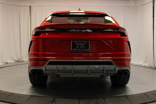 2021 Lamborghini Urus