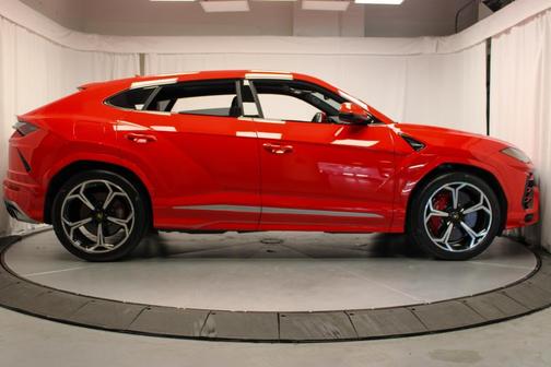 2021 Lamborghini Urus