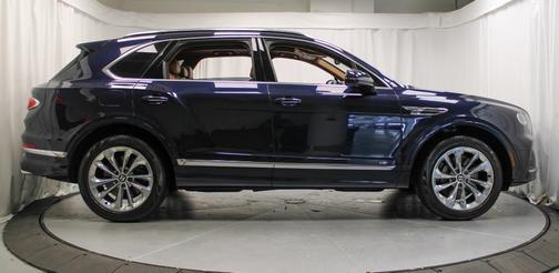2021 Bentley Bentayga V8