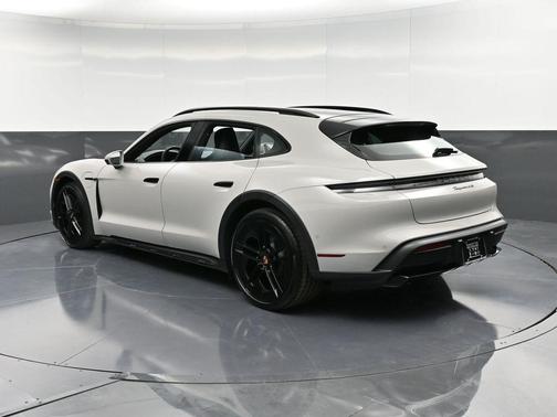 2025 Porsche Taycan 4S