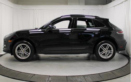 2023 Porsche Macan T