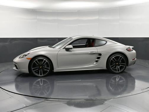 2025 Porsche 718 Cayman