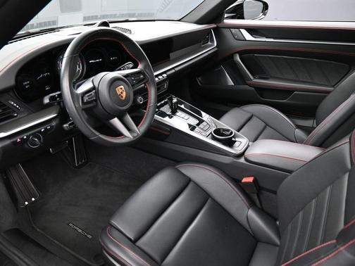 2024 Porsche 911 Turbo S