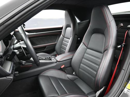 2024 Porsche 911 Turbo S