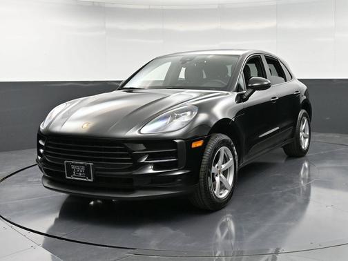 2021 Porsche Macan Base