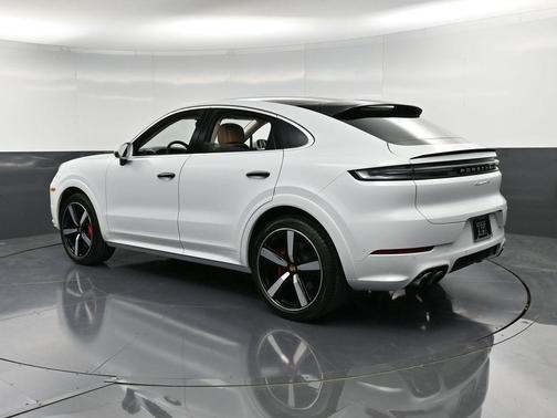 2025 Porsche Cayenne S Coupe AWD