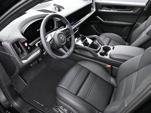 2026 Porsche Cayenne Turbo