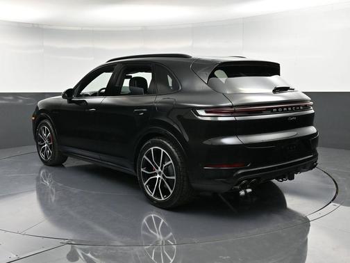 2026 Porsche Cayenne Turbo
