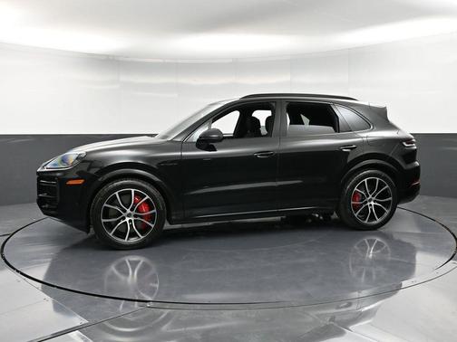 2026 Porsche Cayenne Turbo