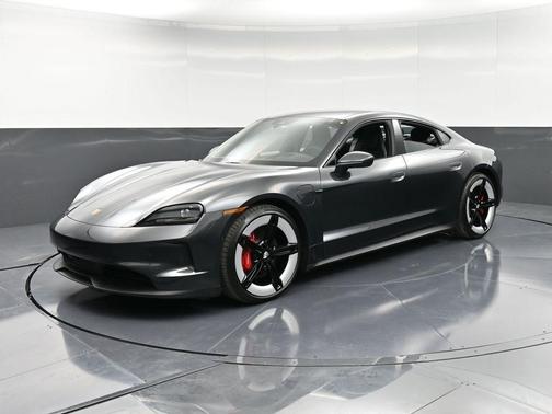 2025 Porsche Taycan 4S