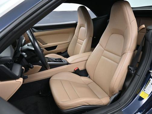 2022 Porsche 911 Carrera S