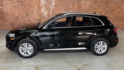 2020 Audi Q5 45 Premium