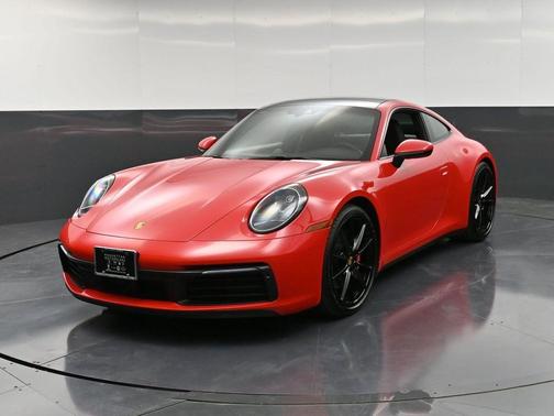 2020 Porsche 911 Carrera 4S