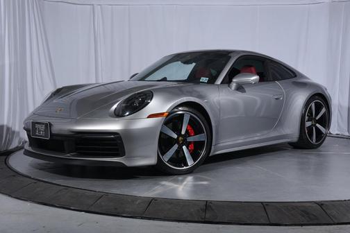 2022 Porsche 911 Carrera 4S