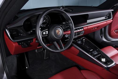2022 Porsche 911 Carrera 4S