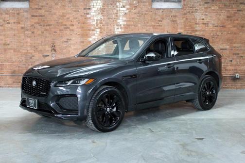 2025 Jaguar F-PACE P250 R-Dynamic S