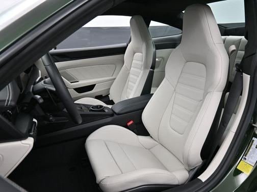 2026 Porsche 911 Carrera GTS