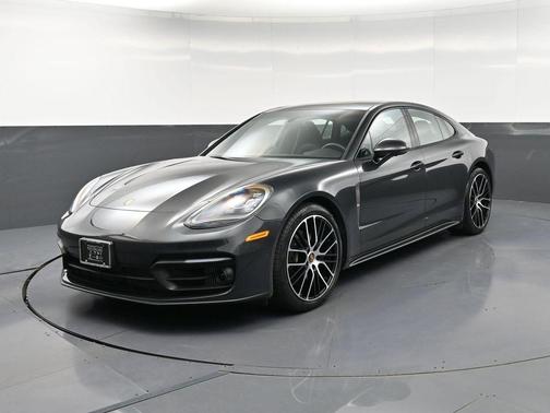 Gray 2023 Porsche Panamera 4 Platinum Edition