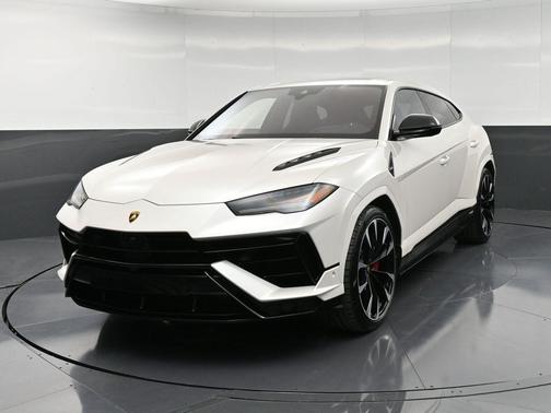 2024 Lamborghini Urus S