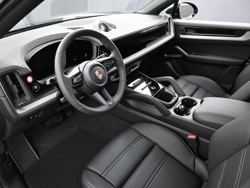 2026 Porsche Cayenne AWD