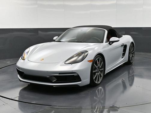 2023 Porsche 718 Boxster S