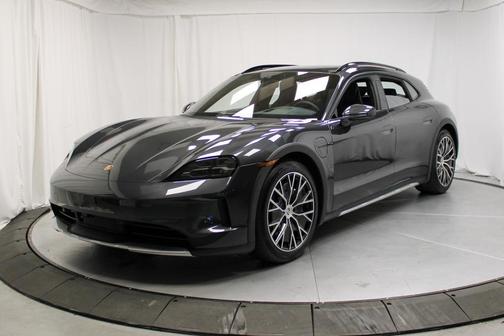 2025 Porsche Taycan 4