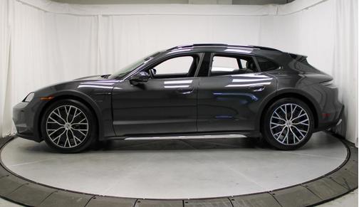 2025 Porsche Taycan 4