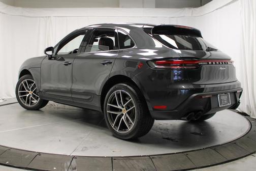 2025 Porsche Macan