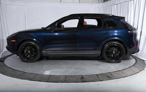 2022 Porsche Cayenne S