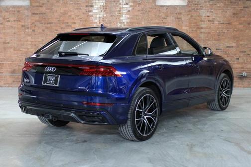2021 Audi Q8 55 Premium Plus