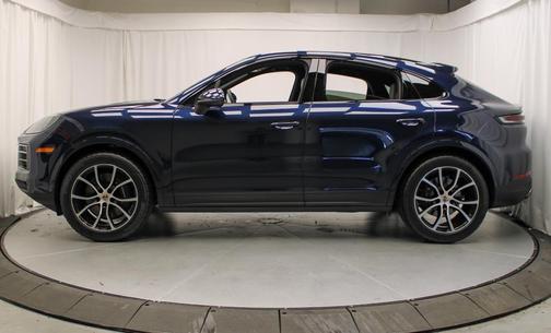2025 Porsche Cayenne AWD