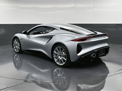 2025 Lotus Emira V6