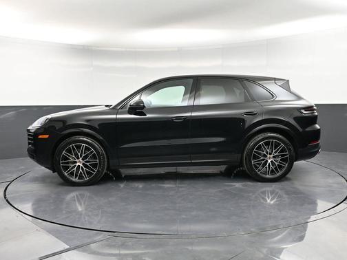 2026 Porsche Cayenne Base