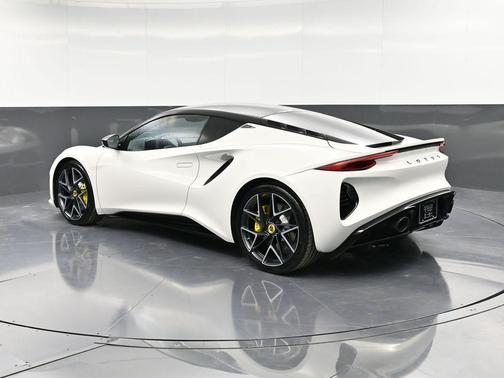 Mist 2026 Lotus Emira